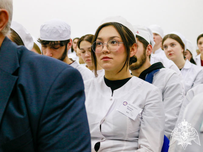 В Ставрополе офицер Росгвардии принял участие в Уроке Мужества «Наследники Великой Победы»