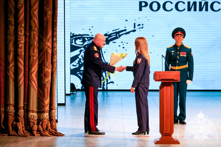 На Ставрополье торжественно отметили 215-летие войск правопорядка и 10-летие Росгвардии