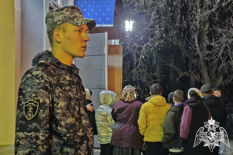 На Ставрополье росгвардейцы обеспечили правопорядок во время празднования Светлой Пасхи