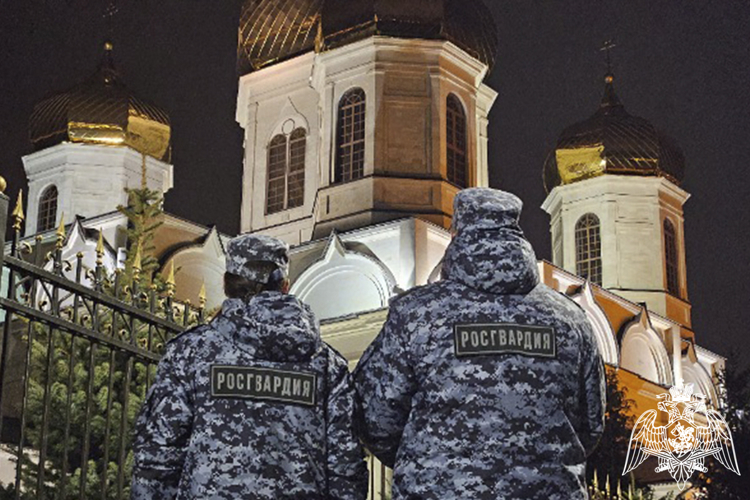 На Ставрополье росгвардейцы обеспечили правопорядок во время празднования Светлой Пасхи