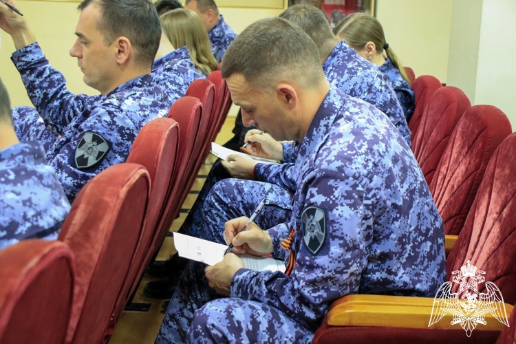 Росгвардейцы приняли участие в «Диктанте Победы» на Ставрополье