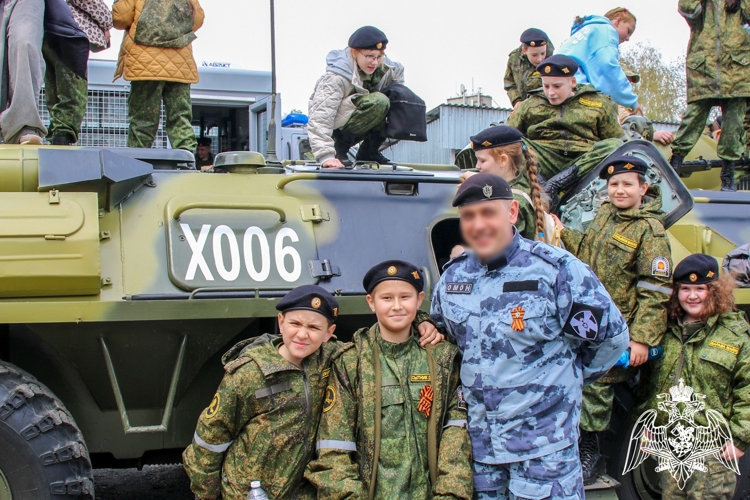 На Ставрополье росгвардейцы продолжают цикл мероприятий, посвященных 10-летнему юбилею ведомства