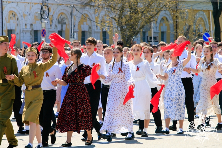 На Ставрополье руководитель краевого Управления Росгвардии принял участие в торжествах в честь 81-й годовщины Великой Победы