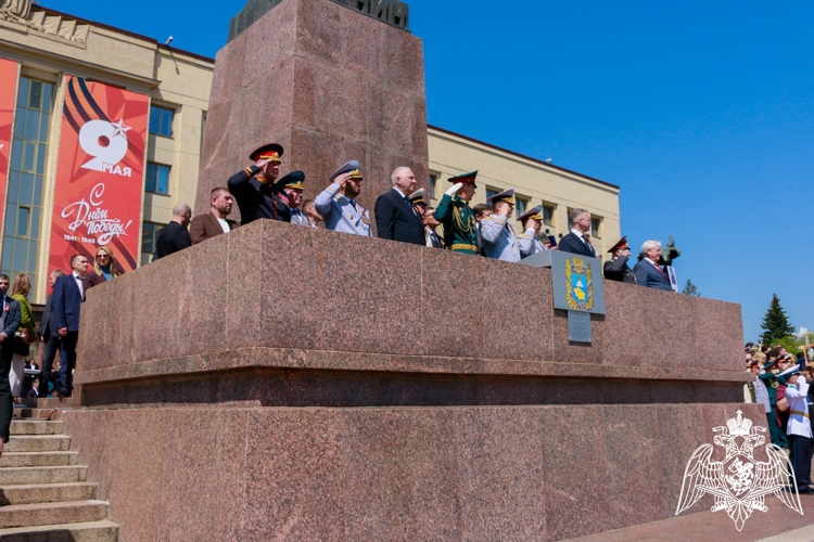 На Ставрополье руководитель краевого Управления Росгвардии принял участие в торжествах в честь 81-й годовщины Великой Победы