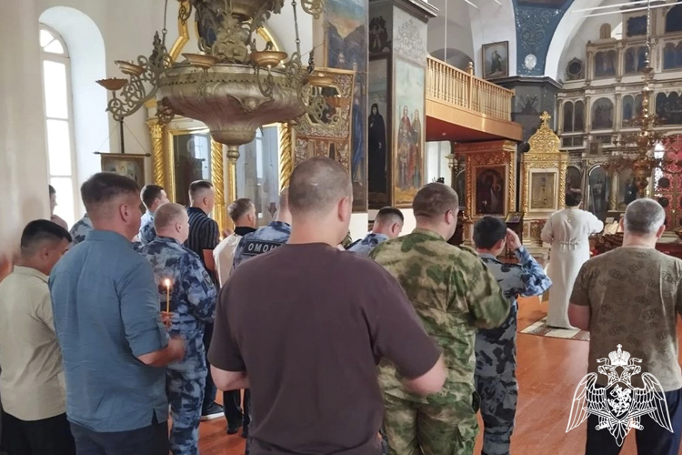 В Ставрополе росгвардейцы почтили память боевого товарища  
