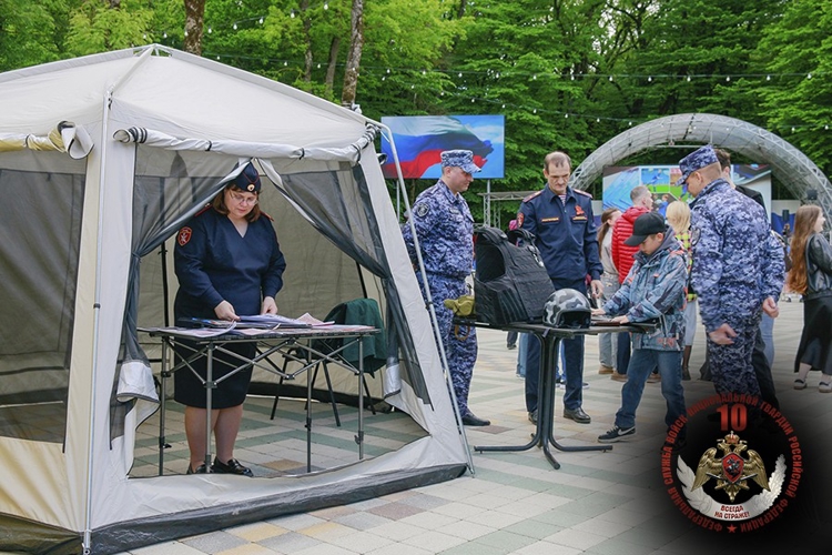 На Ставрополье росгвардейцы продолжают проводить профориентационные мероприятия для населения