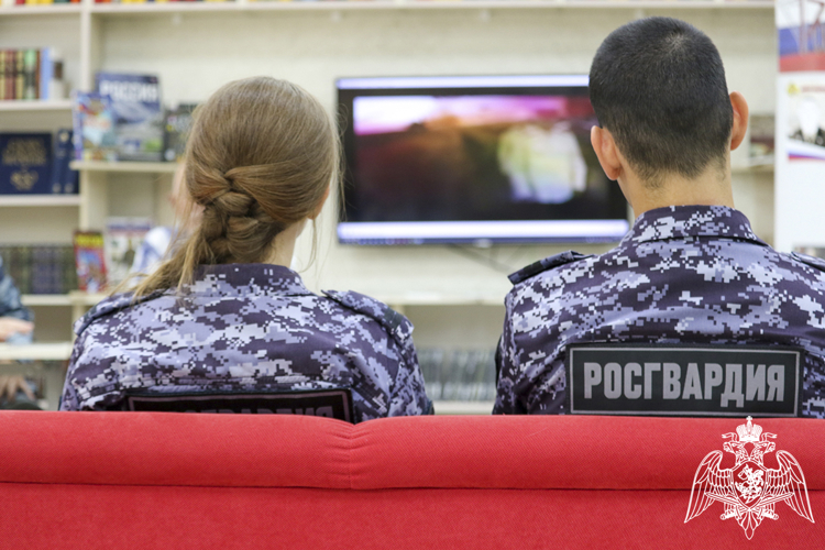 В Ставрополе росгвардейцы провели круглый стол, посвященный 84-й годовщине начала битвы за Кавказ