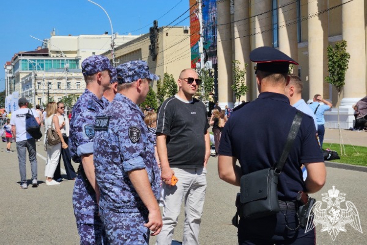 Росгвардейцы обеспечили безопасность во время празднования Дня города и Дня Ставропольского края