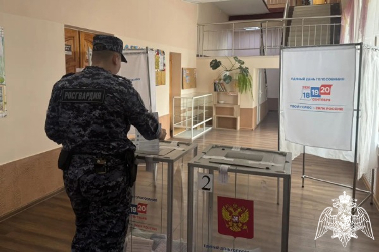 На Ставрополье личный состав Росгвардии принимает участие в Едином дне голосования