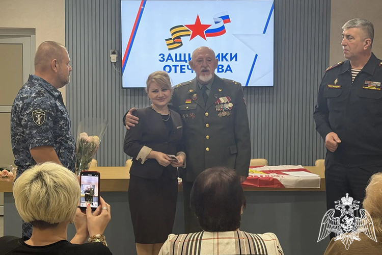 Ветеранская организация Управления Росгвардии по Ставропольскому краю вручила награды за помощь участникам СВО